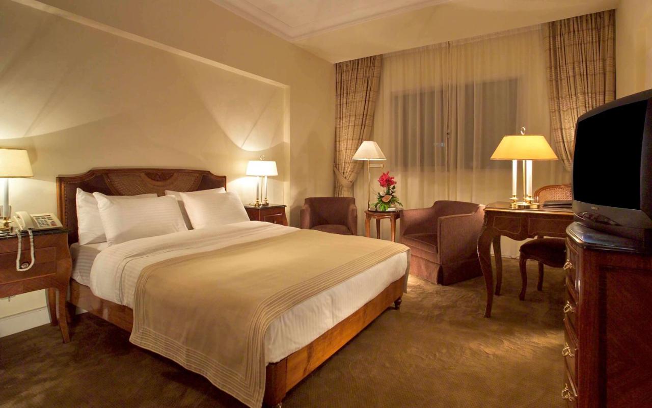 Reserva oferta de viaje o vacaciones en Hotel SONESTA HOTEL TOWER & CASINO